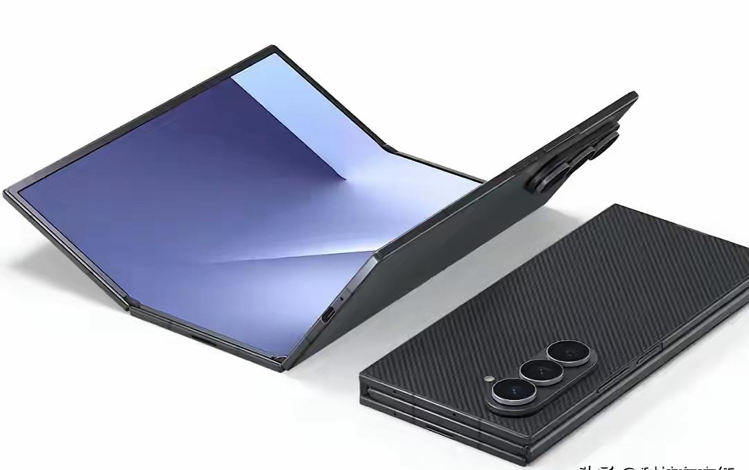 3月17日，据多家媒体报道，三星首款三折叠手机GalaxyZTriFold已经在