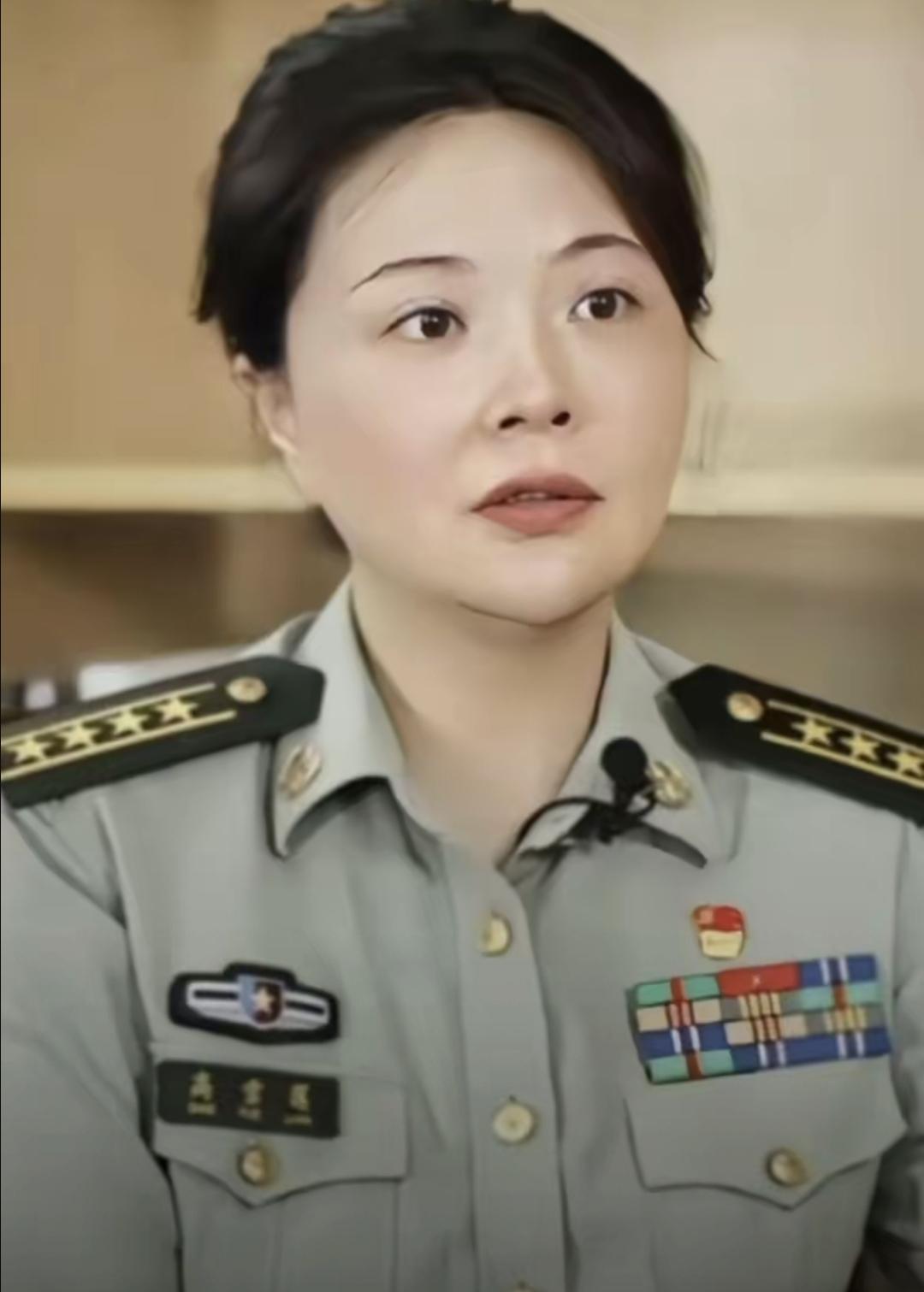 高雪莲干审计29年，没升官也没发大财，就守着一堆数字和单据过日子。别人说她太较真