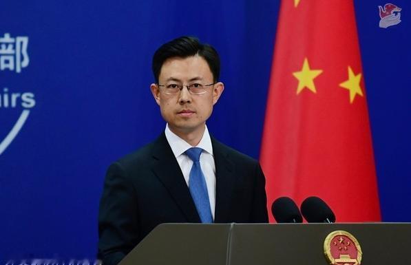 中方“杀人诛心”式回应美军南海坠机！人道主义台阶让美军进退两难