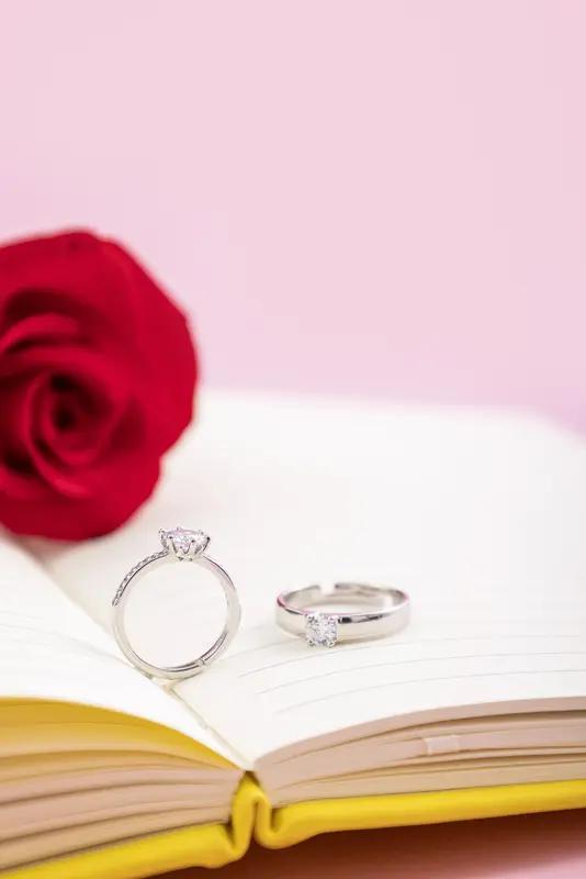 为什么越来越多的年轻人不结婚了?当下年轻人不结婚，是经济压力、观念变迁和个人
