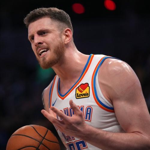 哈腾这伤病也很有意思：上赛季：左腿比目鱼肌拉伤，缺席12天本赛季：右腿比目鱼