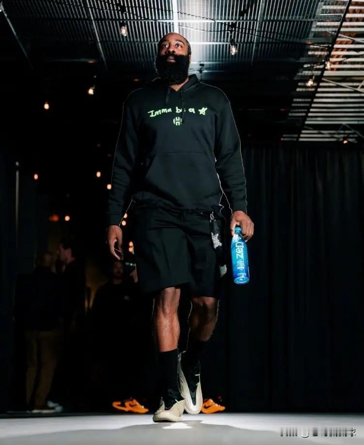 快船队记TomerAzarly真是太敢想了！今天快船队记TomerAzarl