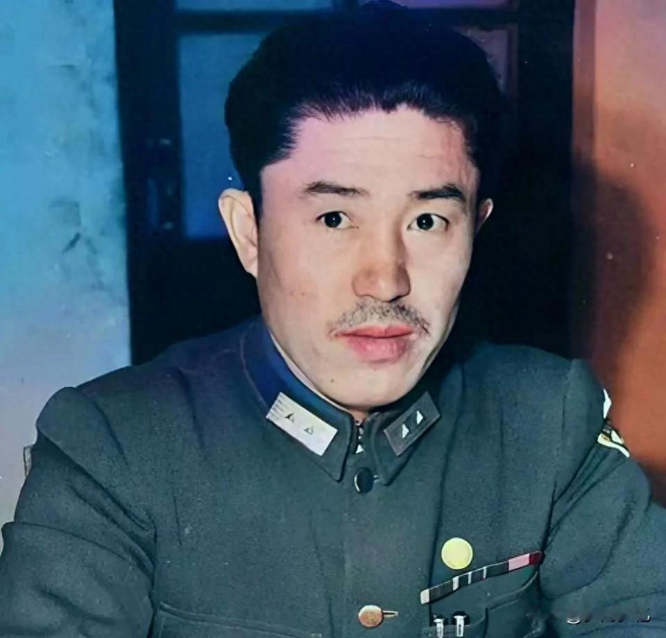 周总理问“打美军能赢吗？”，郑洞国一个抗战故事，让总理当场乐了！1950年