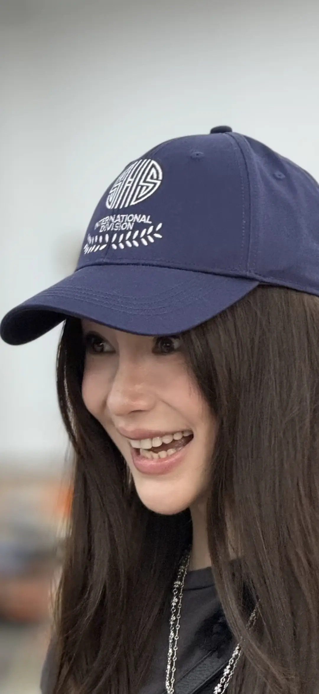鼻姐鼻子咋了是不是被网红朋友忽悠了…