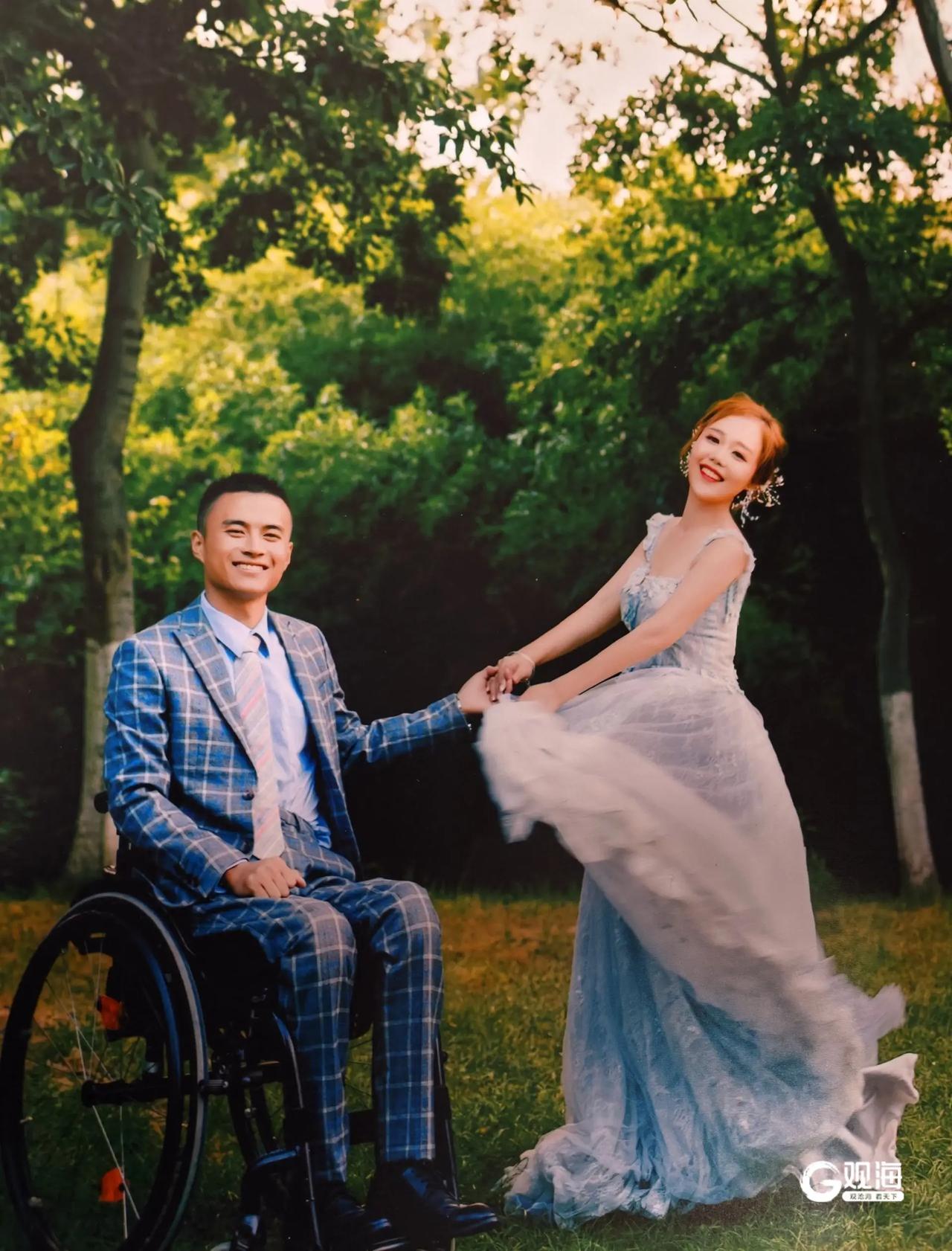 太感人了，2011年11月，青岛胶州一位男子柳敦阳在下班途中遭遇一场车祸，导致下