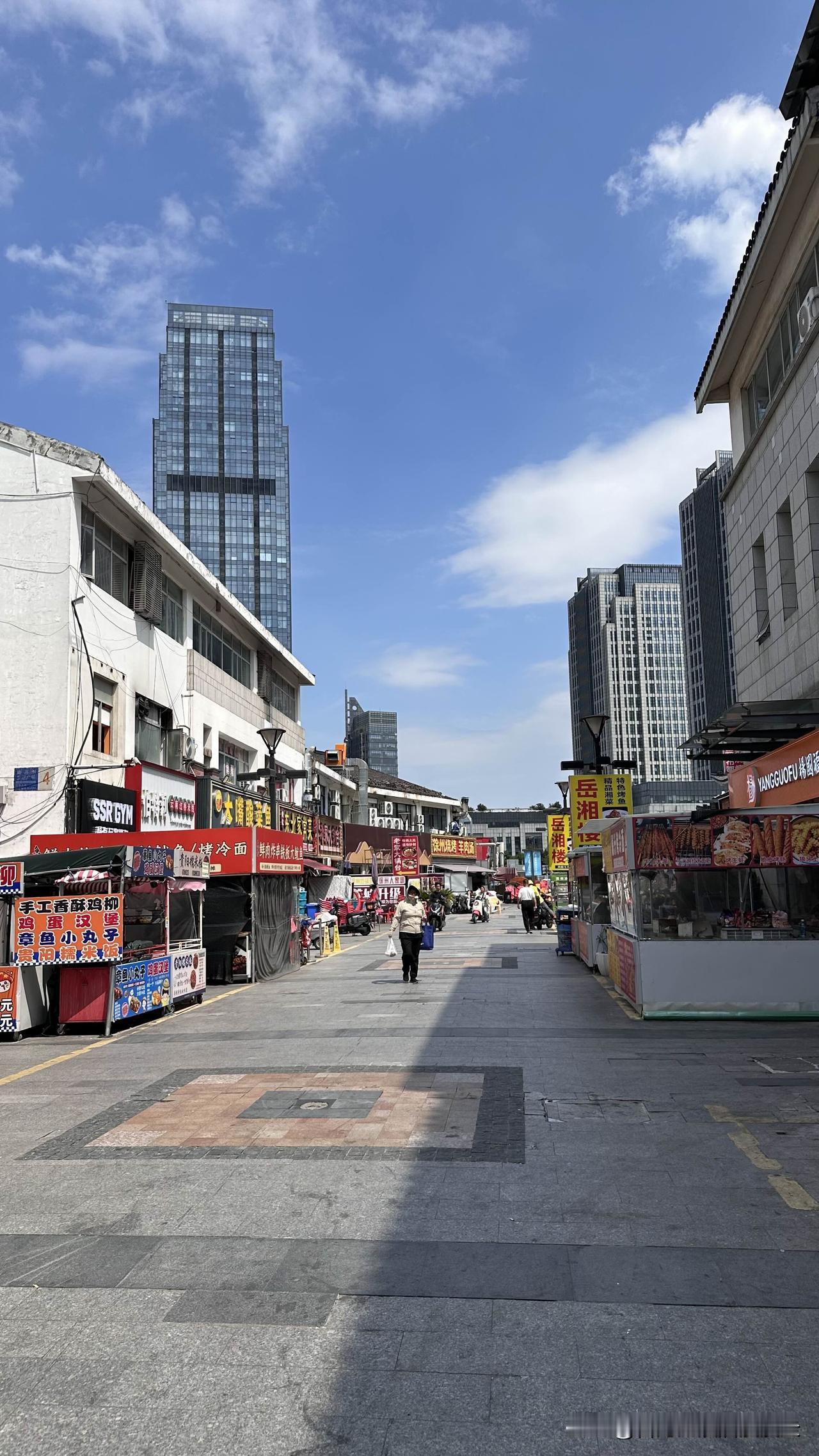 台北人在苏州，在大陆生活这几年，感觉大陆人特别会认台湾口音，每次我才刚开口，初次