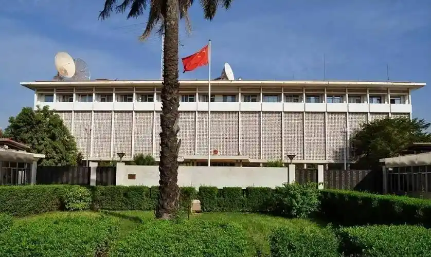 中国公民在菲律宾移民局拘留所离世，驻菲使馆紧急交涉，海外同胞安全不容漠视9月1日，一名中国公民在菲律