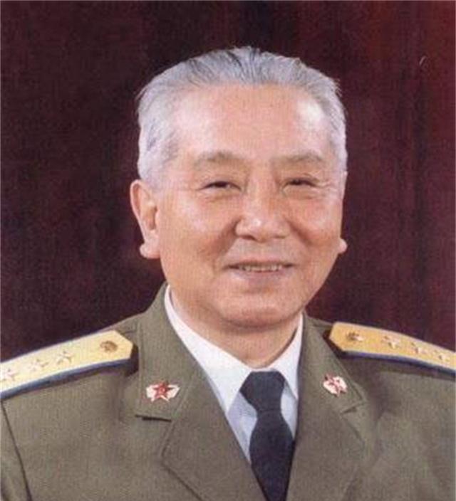 1965年，王海时任空五军副军长，因反对“重政治学习、轻飞行训练”的风气，公开提