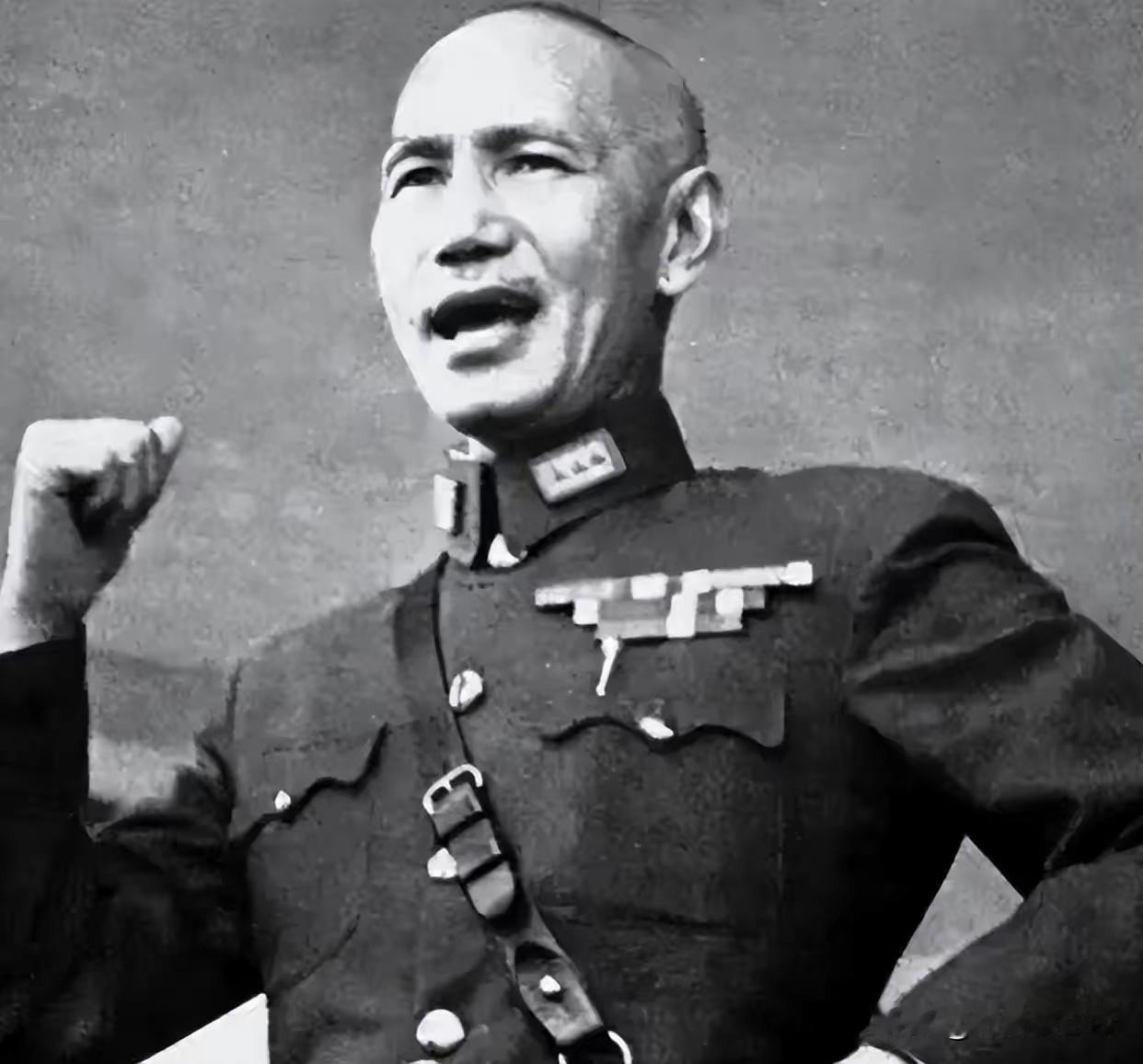 眼看蒋军全线溃败，美国为何不敢出兵干涉？伟人一招锁死外部干预1949年4月
