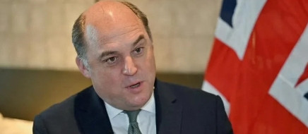 英防长放话：若被排除在俄乌和平谈判外，将不承认协议有效当地时间8月7日，英国国