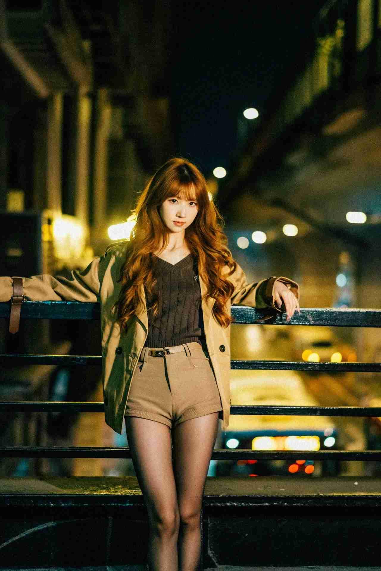 少女摄影|NO.0044期纯欲天花板秋日夜景写真秋日生活记录秋日生活打卡