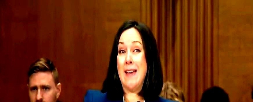 美国抱怨中国，原来是自己不争气---美国女议员最近哭鼻子