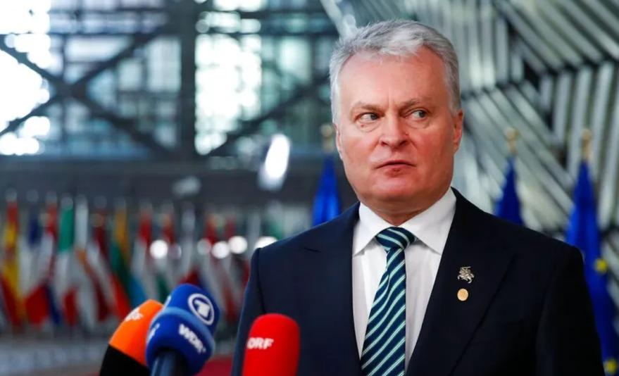 昨天，立陶宛总统瑙塞达对媒体说:“立陶宛因涉台问题遭中国强硬施压，但我也清楚与中