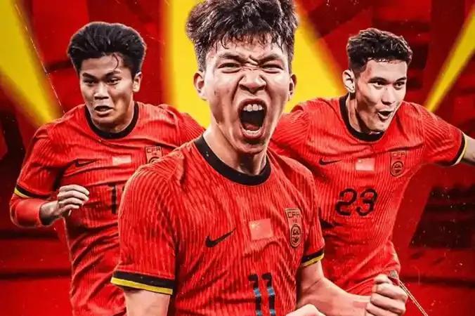 我当时愣了一下，刷到有人给国足U23“夺冠30%”的概率，手里的咖啡差点洒出来。