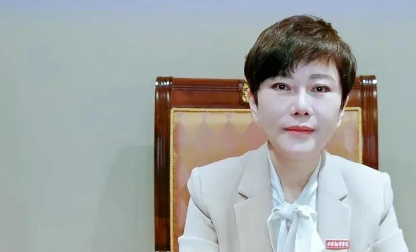 几十亿财富面前，亲情不值一提！西安两姐妹争夺遗产，大姐成功上位，小女儿被扫地出局