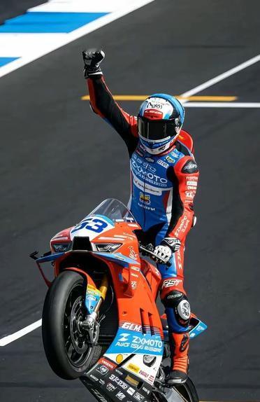 WSBK制造商积分与车手积分的不同逻辑同一个周末，厂商榜和车手榜讲的是两个故