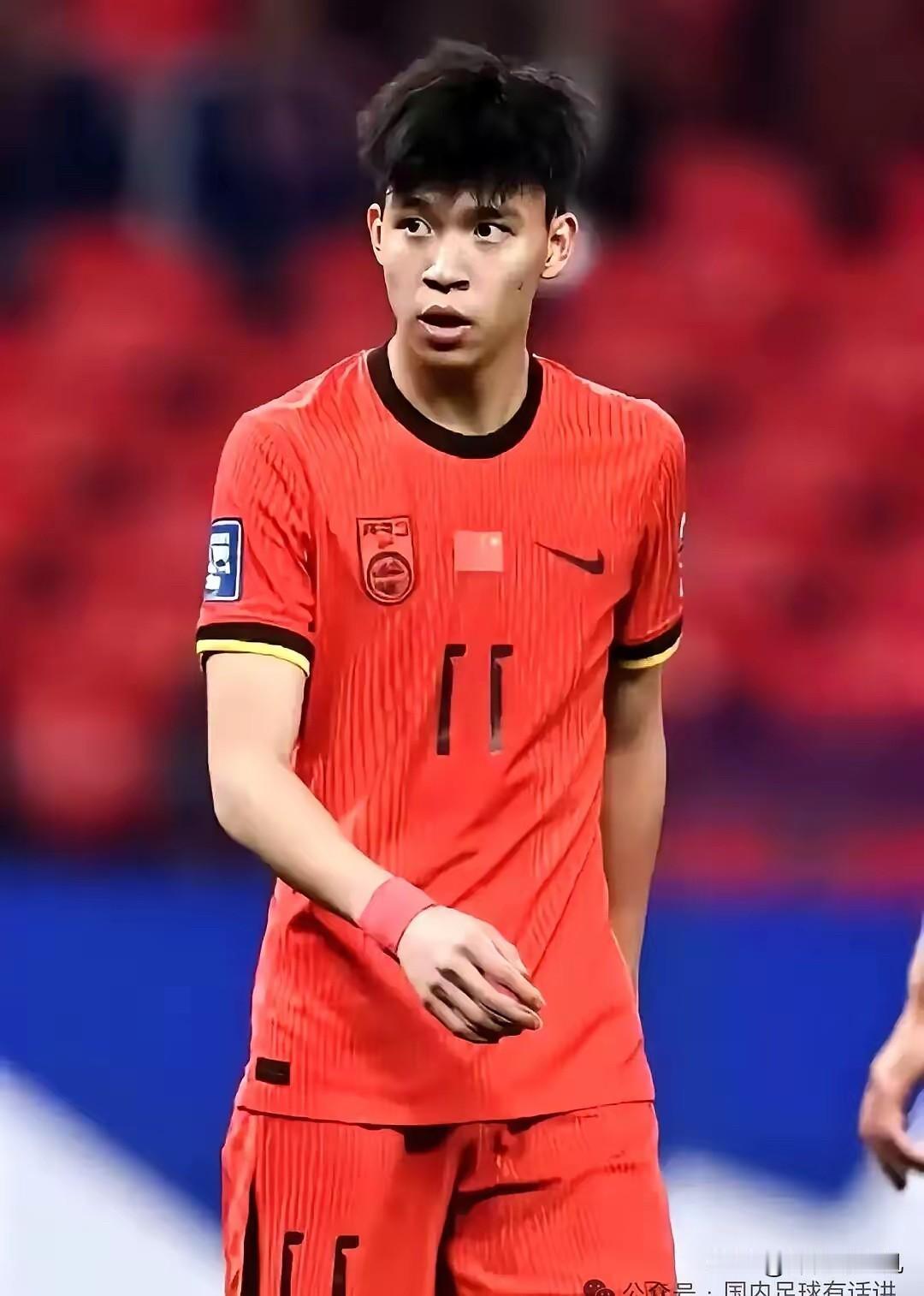 终于10：0！U23国足踢北马这场比赛，看清楚几个事实——1、王钰栋是真的强，绝