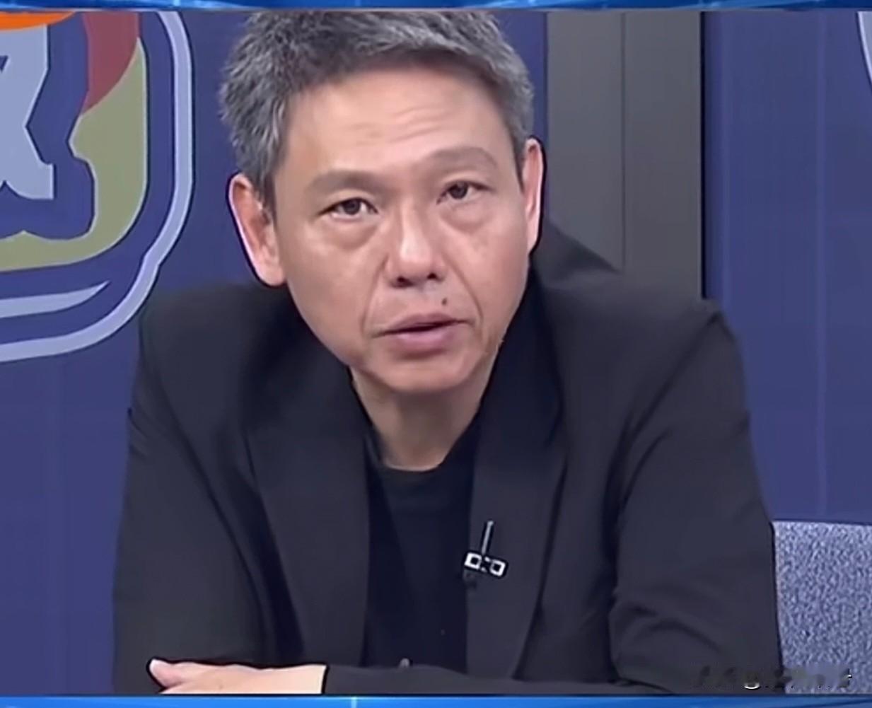 台湾时事评论员谢寒冰：民进党过去不是一直强调，说我们对外的关系要平等尊重。那这次