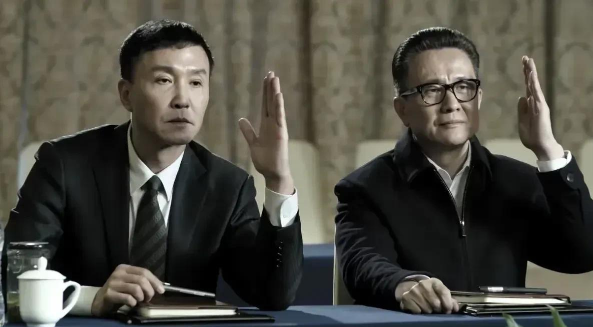 李达康凭什么不给高育良面子？就凭他是副省级省会城市的一把手！从近几年的实际情况