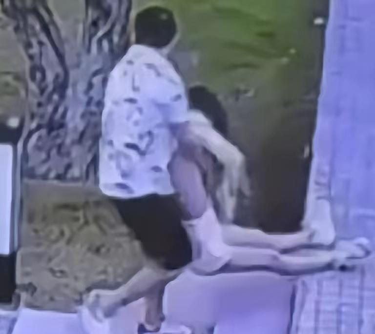 世界乱不乱，国人说了算？泰国芭提雅又出悲剧，34岁安徽女子纪某某参加泳池派