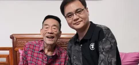 看了德云社高峰悼念相声大师杨少华的长文，被感动到了！为了让儿子吃上一顿西餐，