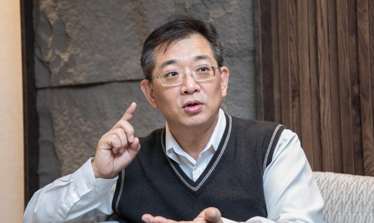 国民党主席选举“最统”论述出现！参选人张雅屏（图1）称，若他成为中国民党主席，将