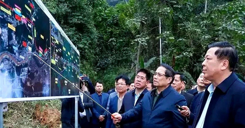 越南高铁：谁敢接？要求太离谱！越南高铁这事儿，简直是天上