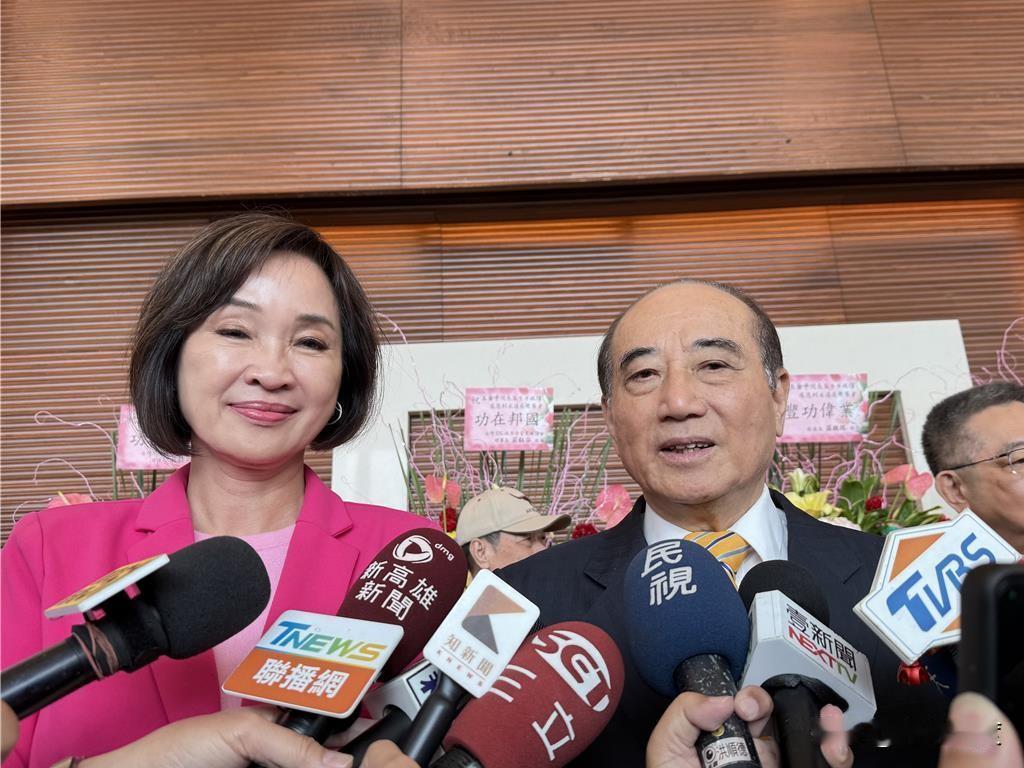 王金平高雄办感恩餐会，邀柯志恩出席，指没邀郑丽文是因为柯志恩才代表国民党！王金平