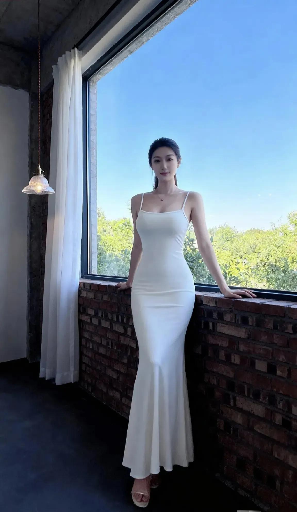 生活里总难免遇到这样的时刻：明明没做错什么，却被人在背后议论纷纷；明明在认真过自