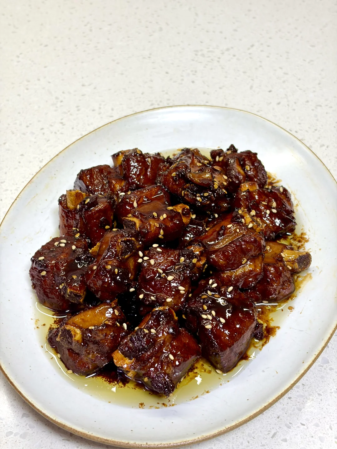 好吃到舔手指的糖醋排骨，附详细做法～