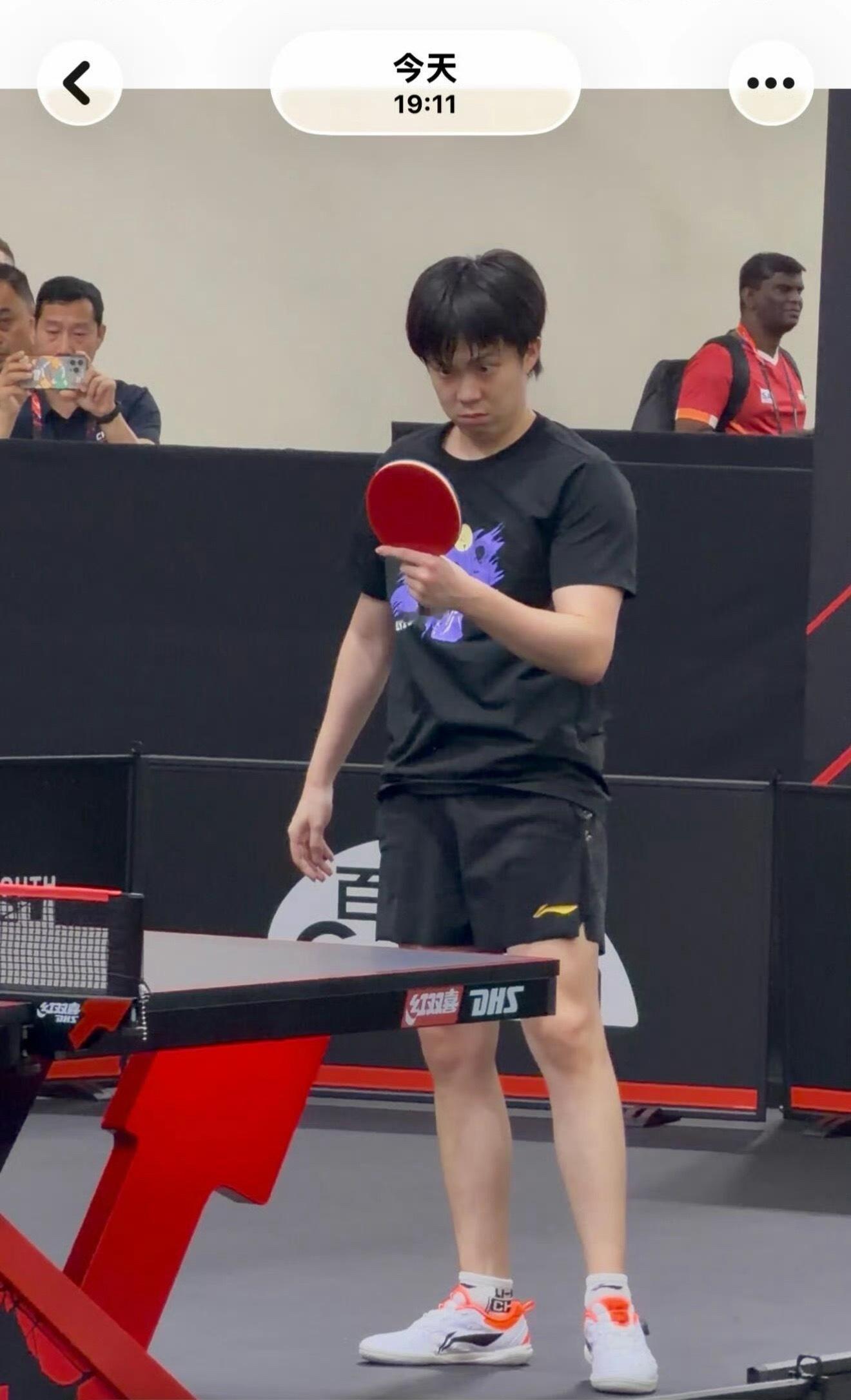 我不行了啊哈哈哈哈哈哈哈哈🤣🤣