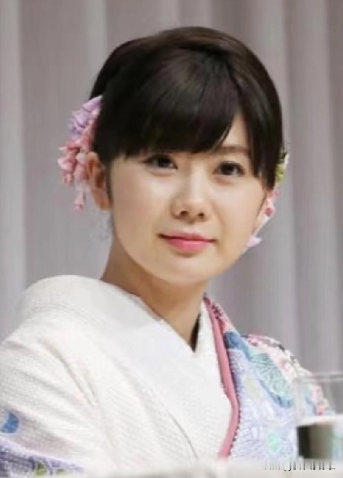 说实话，刚看到福原爱嫁给A先生这事儿，还真有点意外。毕竟以她的国民度