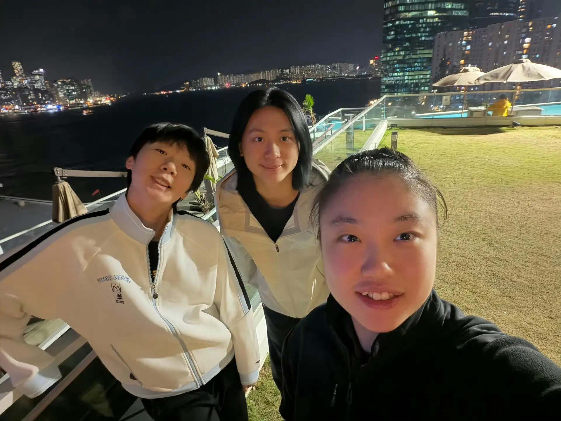 谁是姐姐呀怎么那么萌