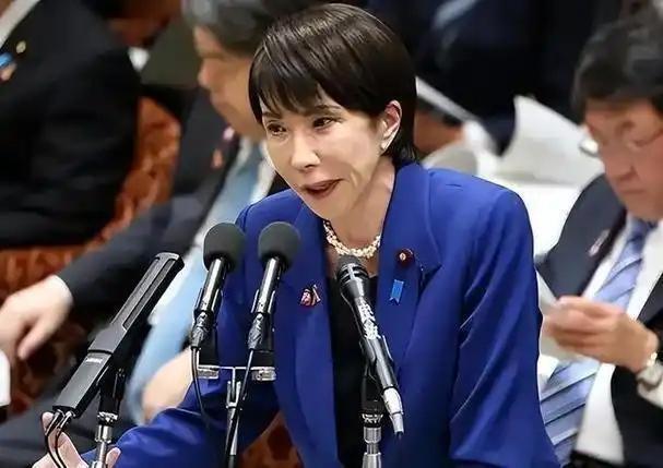 日媒终于意识到问题的严重性了。8月11日，日本媒体注意到，中日关系中出现了两个耐
