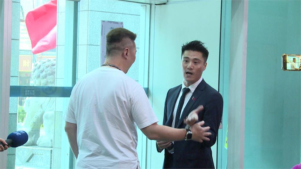 丁瑀叫嚣：郑丽文不配做国民党主席针对国民党主席郑丽文批赖清德挑衅导致大陆军演