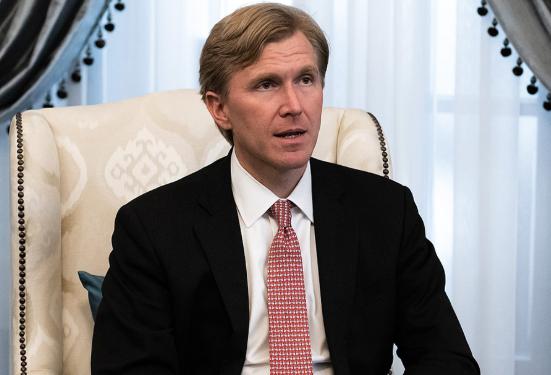 美国国防部副部长科尔比刚离开金边，柬埔寨就放出一个大消息：明年重启搁置了整整十年