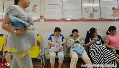 二胎孕妈顺产生下男婴, 伤口却突然崩裂了? 医生训斥家属“胡闹”