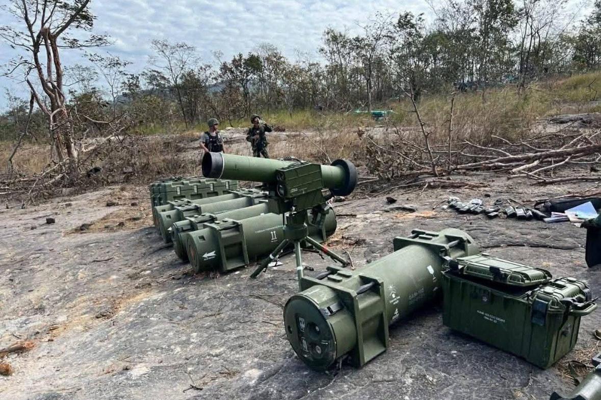 泰国缴获柬埔寨的中国保利GAM-102反坦克导弹。据泰国媒体报导，泰军在攻占一