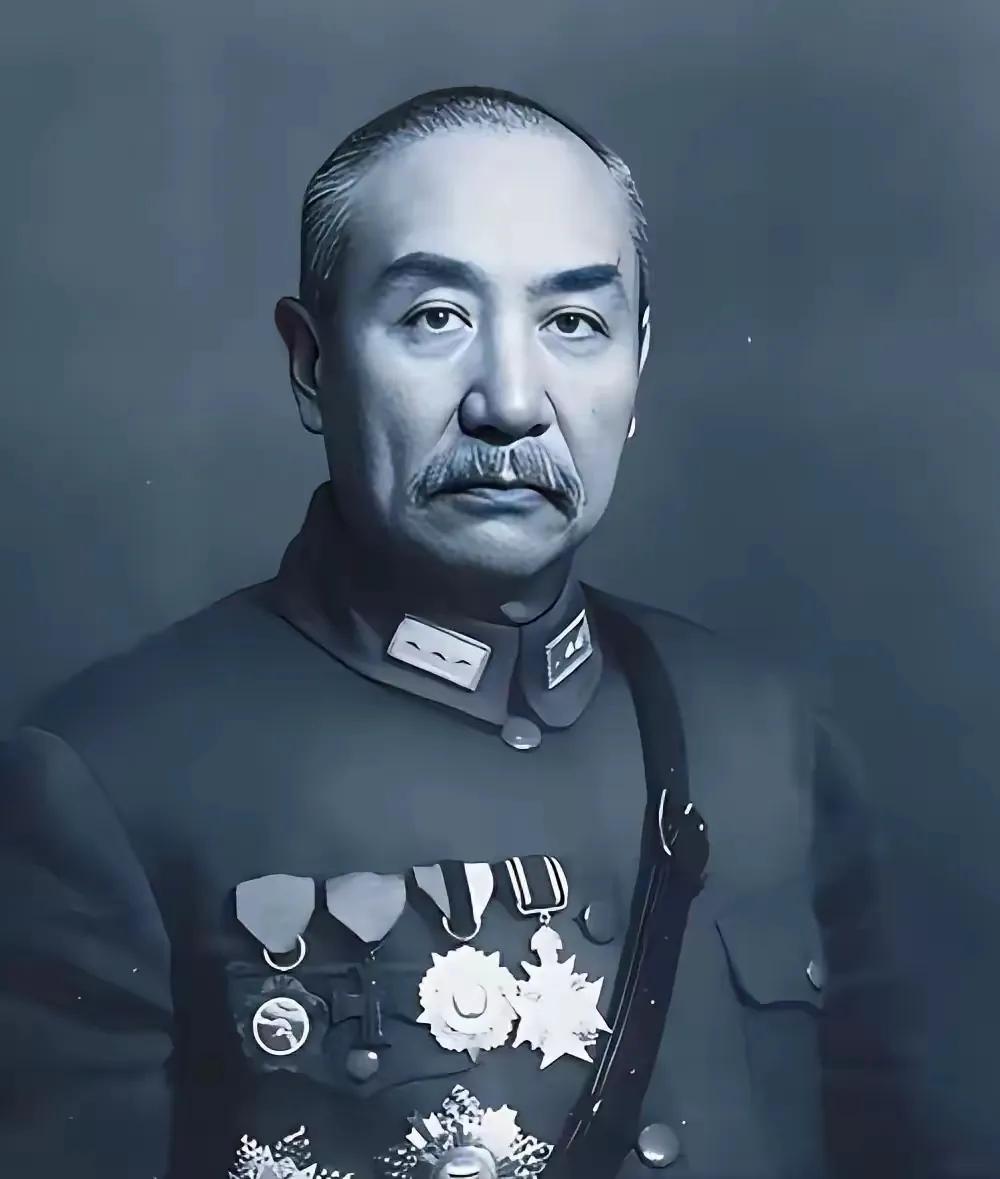 阎锡山最值得被记的不是当了山西王，而是1937年的忻口前线，他把200多门炮摆在