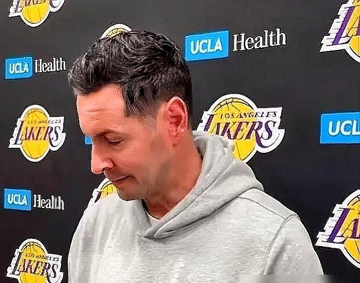 里夫斯伤了，但湖人队反而松了口气？！医疗组和教练组一致决定，让他歇！确诊