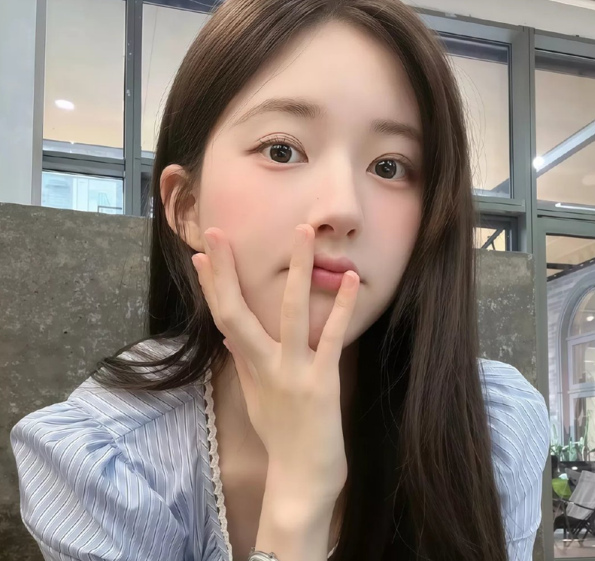 每个瞬间都想阳光一样温暖，今天也在认真喜欢你