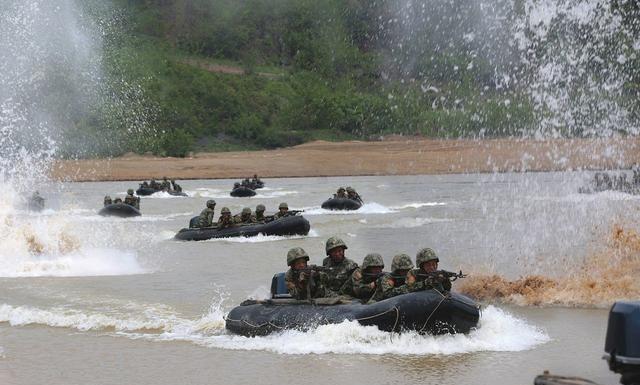 朝鲜人也没有想到啊！就派遣了1万多人去俄罗斯打了一仗！现在，俄罗斯生产的啤酒，烟