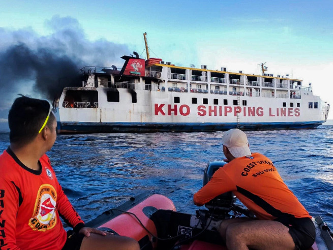 怪不得菲律宾不惧中方燃油禁令，派船强闯黄岩岛演习禁区，原来找到了进口来源！此前，