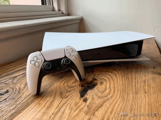 长期以来，微软XboxSeries系列主机对Xbox360的完美向下兼容一直
