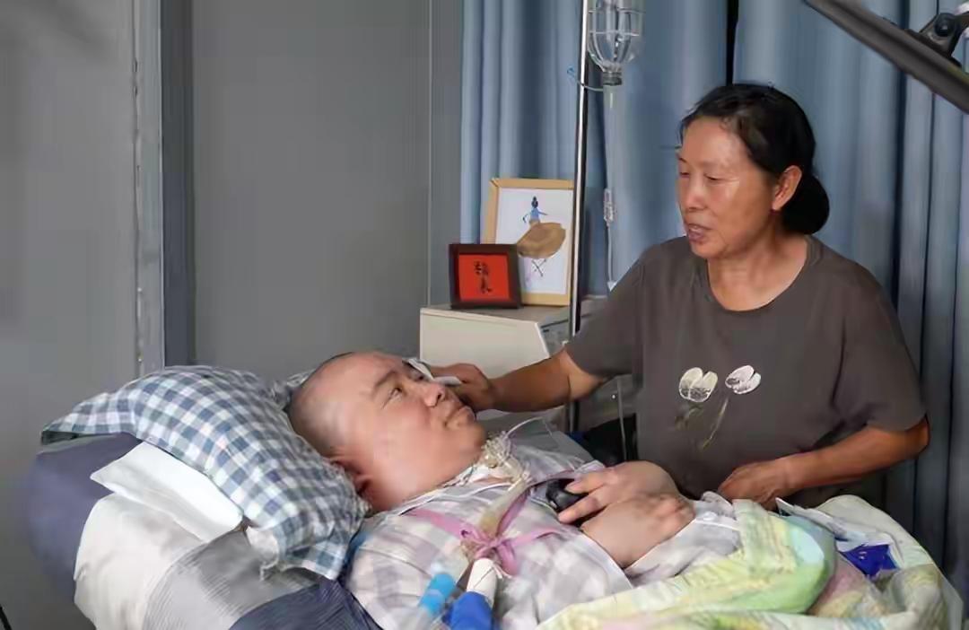 你听说过用一根手指和一根脚趾，躺在床上就能种出上万斤蔬菜吗？这不是科幻电影，而是