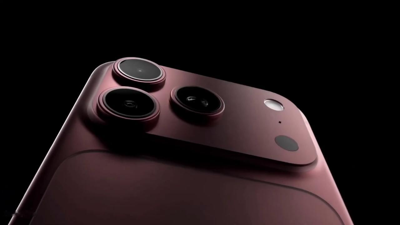 iPhone18ProMax马上要发布了。都说买新不买旧，但这次不一样，