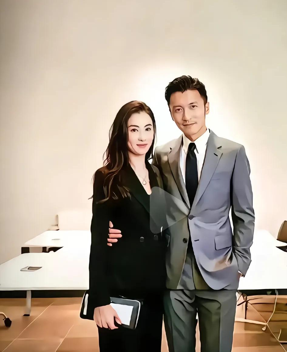 终于懂了谢霆锋。哪是不爱？是累到扛不动了。天天对着情绪黑洞试试？再好看的脸也