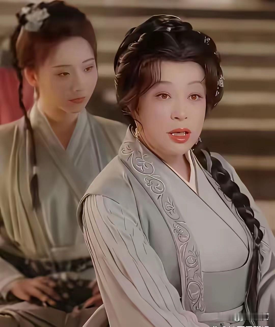 不知道大家还记不记得，从1995年的《武则天》开始，当时43岁的刘晓庆，拍戏就开