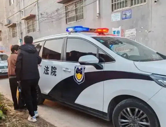 前几天，一位执行法官长叹一声说：“办了这么多年执行案件，造成执行难的原因除了一部