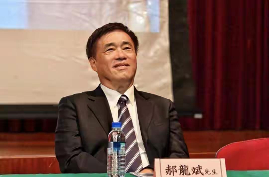 国民党主席选举快出结果了，原本稳操胜券的郝龙斌选情告急，郑丽文却越战越勇。郝龙